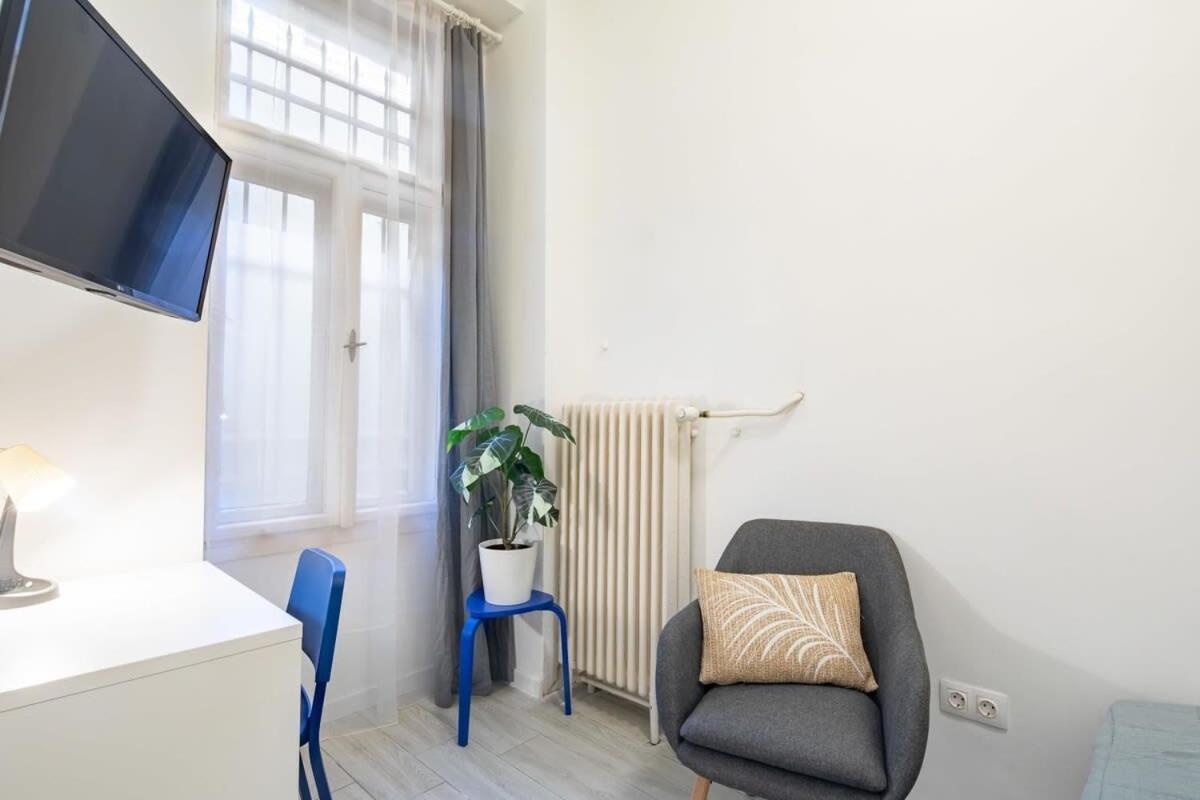 Central Room For Solo Traveller Boedapest Buitenkant foto